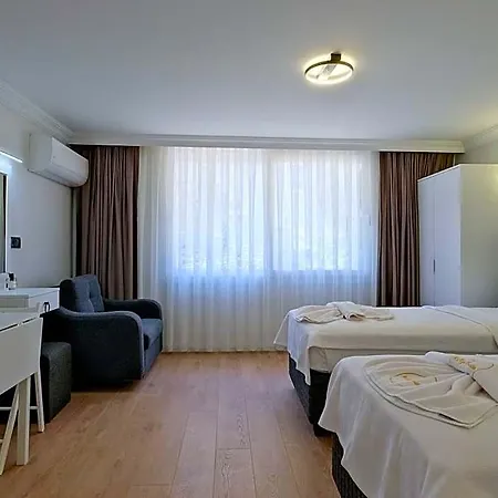Hotel Miralya 3*